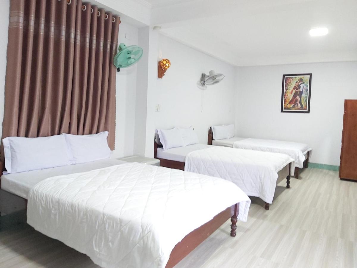 Hotel Thanh Van 2 Tuy Hoa Exteriör bild